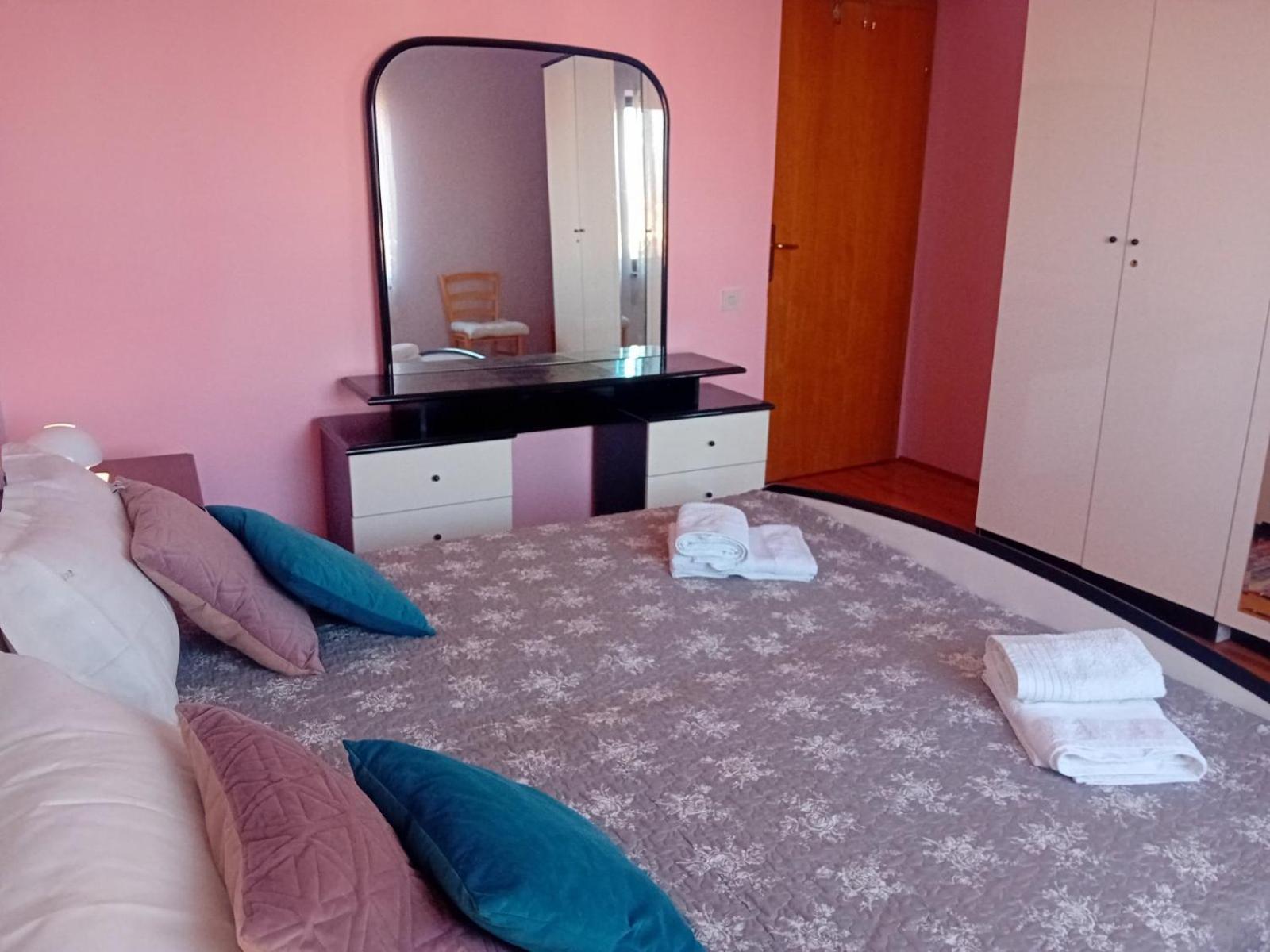 Villa House Divna Valbandon Esterno foto